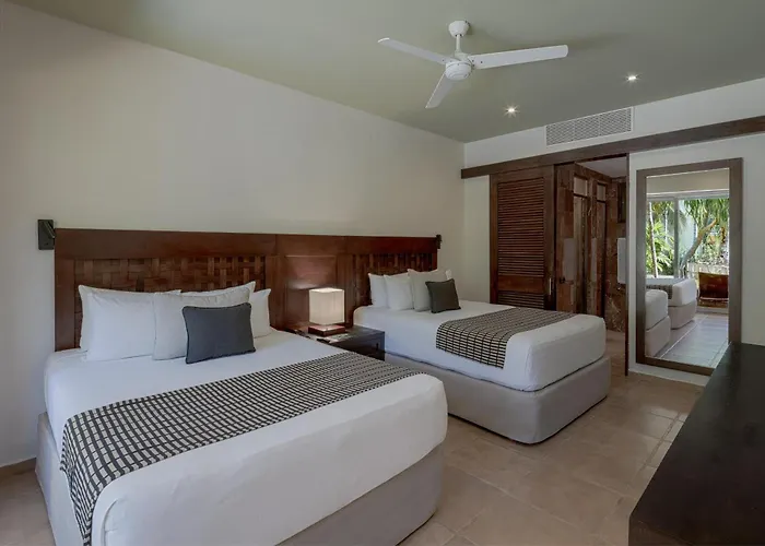 Resort Catalonia Riviera Maya &